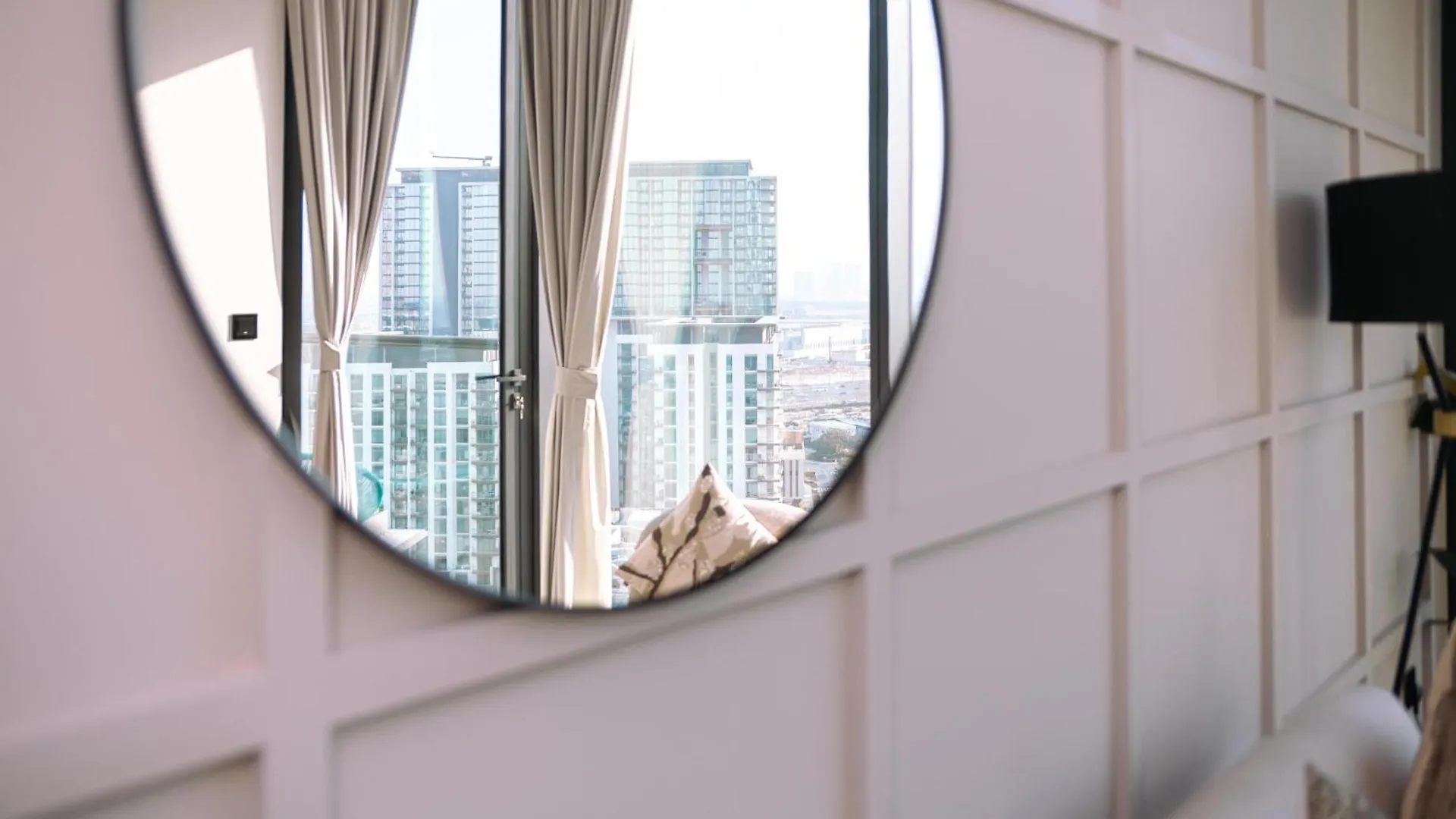 Brand New Apt, 10 Min To Downtown - Sobha Waves Dubai