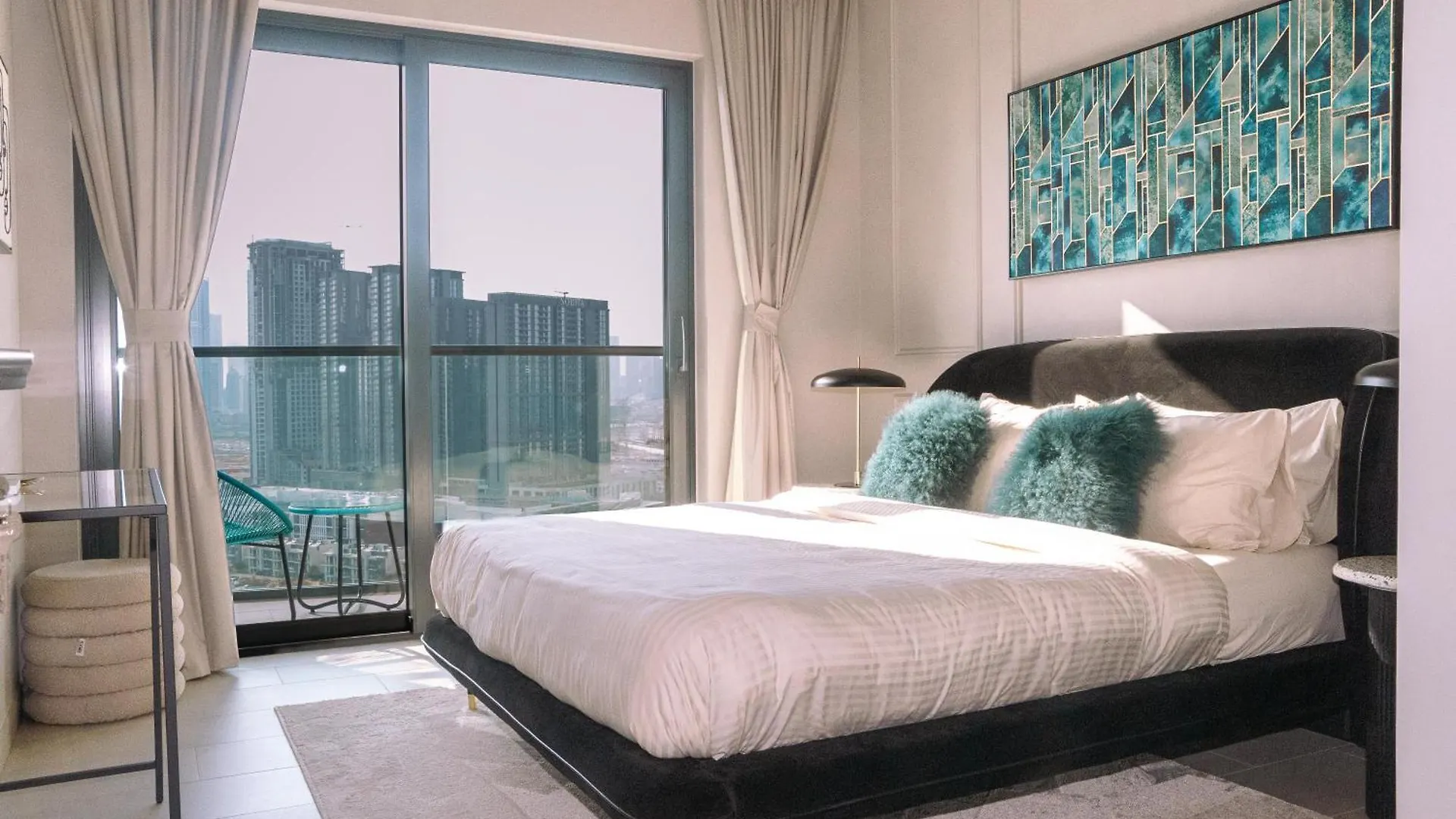 Apartment Brand New Apt, 10 Min To Downtown - Sobha Waves Dubai